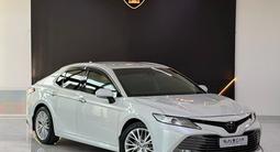 Toyota Camry 2021 года за 16 500 000 тг. в Шымкент
