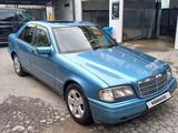 Mercedes-Benz C 180 1997 года за 2 600 000 тг. в Алматы – фото 2