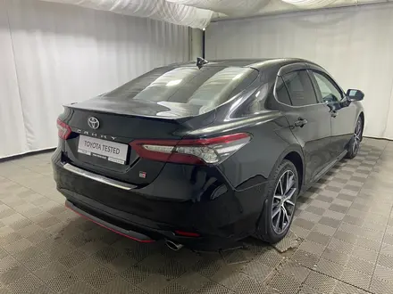 Toyota Camry 2021 года за 15 500 000 тг. в Алматы – фото 18