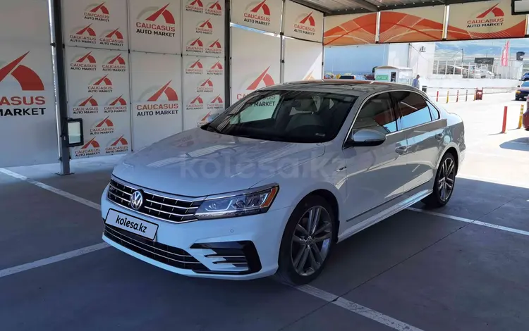 Volkswagen Passat 2019 года за 5 300 000 тг. в Алматы
