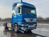 Mercedes-Benz  Actros 2000 года за 11 500 000 тг. в Астана