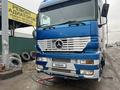 Mercedes-Benz  Actros 2000 года за 11 500 000 тг. в Астана – фото 13