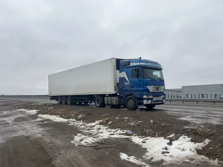 Mercedes-Benz  Actros 2000 года за 11 500 000 тг. в Астана – фото 15