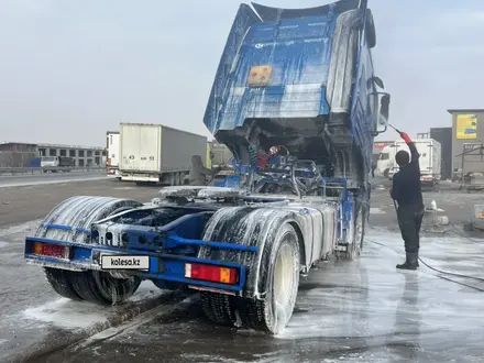 Mercedes-Benz  Actros 2000 года за 11 500 000 тг. в Астана – фото 8