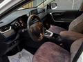 Toyota RAV4 2021 годаүшін15 800 000 тг. в Актобе – фото 12