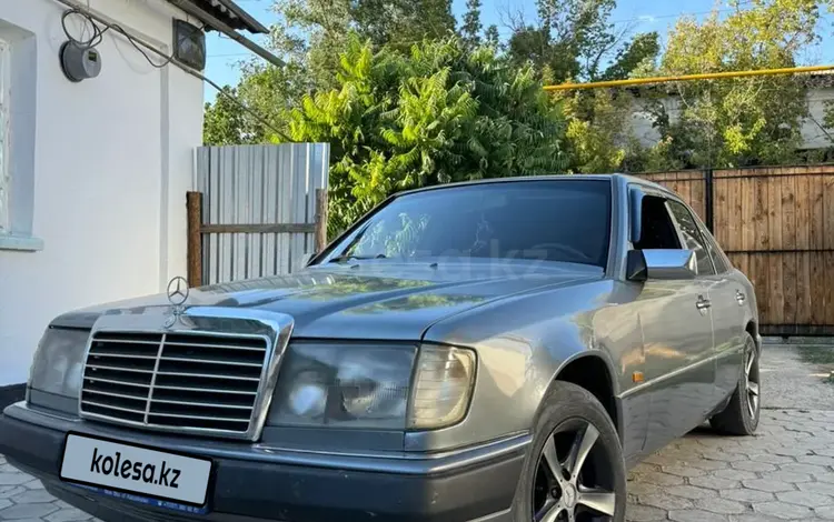 Mercedes-Benz E 200 1993 года за 1 800 000 тг. в Тараз