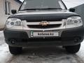 Chevrolet Niva 2012 года за 2 850 000 тг. в Уральск – фото 2