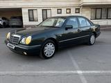 Mercedes-Benz E 320 1998 года за 4 900 000 тг. в Алматы – фото 4