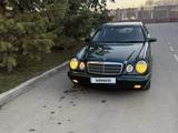 Mercedes-Benz E 320 1998 года за 4 900 000 тг. в Алматы