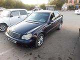 Mercedes-Benz C 200 2001 года за 2 700 000 тг. в Темиртау – фото 3