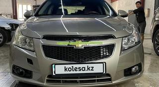 Chevrolet Cruze 2012 года за 2 800 000 тг. в Астана