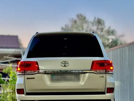 Toyota Land Cruiser 2017 года за 37 500 000 тг. в Алматы – фото 4