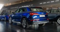 Audi Q5 45 TFSI Quattro 2023 года за 29 945 900 тг. в Алматы – фото 4