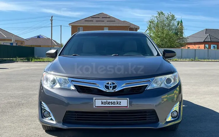 Toyota Camry 2013 года за 5 300 000 тг. в Актобе
