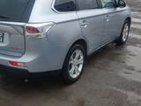 Mitsubishi Outlander 2013 года за 6 500 000 тг. в Караганда – фото 2