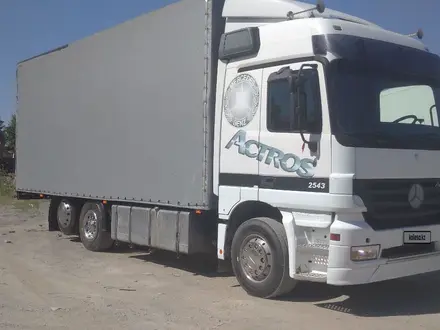 Mercedes-Benz  Actros 2000 года за 17 500 000 тг. в Шымкент