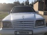 Mercedes-Benz E 200 1990 годаүшін1 300 000 тг. в Тараз