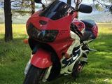 Honda  CBR 919RR Fireblade 2000 года за 2 800 000 тг. в Алматы