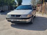 Volkswagen Passat 1995 года за 2 500 000 тг. в Шымкент