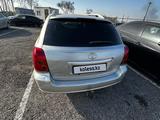 Toyota Avensis 2005 годаfor2 649 716 тг. в Алматы – фото 2