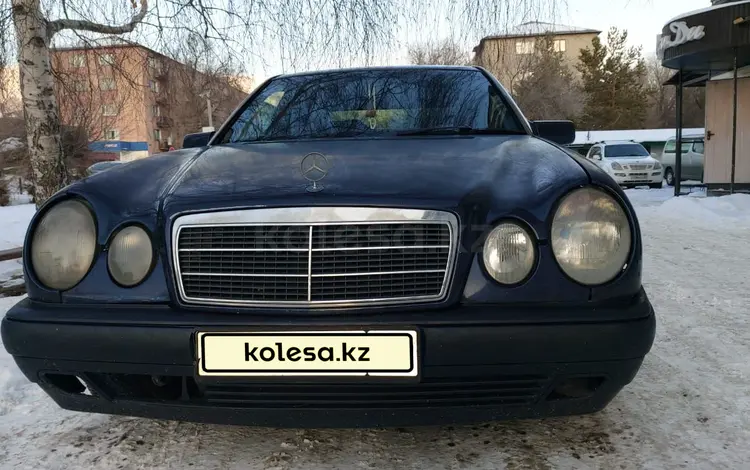 Mercedes-Benz E 200 1996 года за 2 100 000 тг. в Талдыкорган