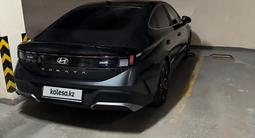 Hyundai Sonata 2025 года за 12 700 000 тг. в Астана – фото 3