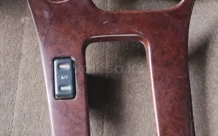 Накладка центральной консоли АКПП Nissan Cefiro A32/Maxima A32 за 1 000 тг. в Алматы