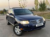 Volkswagen Touareg 2005 годаүшін6 100 000 тг. в Алматы