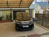 Toyota Vellfire 2011 года за 7 500 000 тг. в Атырау