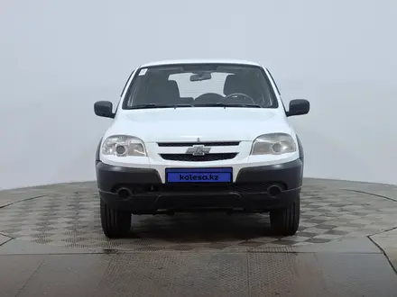 Chevrolet Niva 2015 года за 2 350 000 тг. в Астана – фото 2