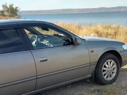 Toyota Camry 1998 года за 3 700 000 тг. в Семей – фото 7