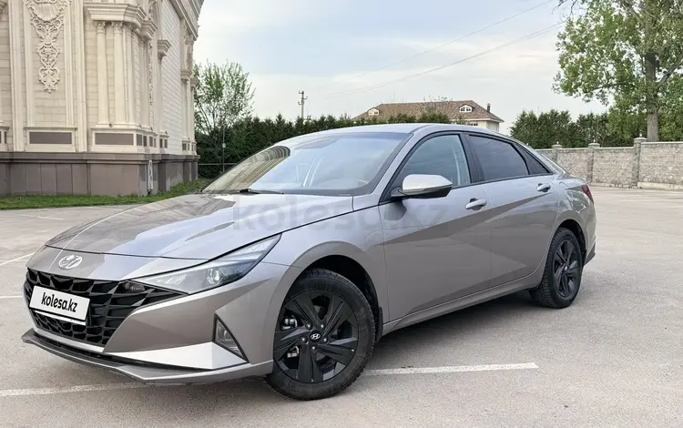 Hyundai Elantra 2022 года за 9 150 000 тг. в Алматы