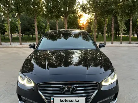 Hyundai Grandeur 2018 года за 10 000 000 тг. в Шымкент