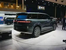 Denza n9, 2025
