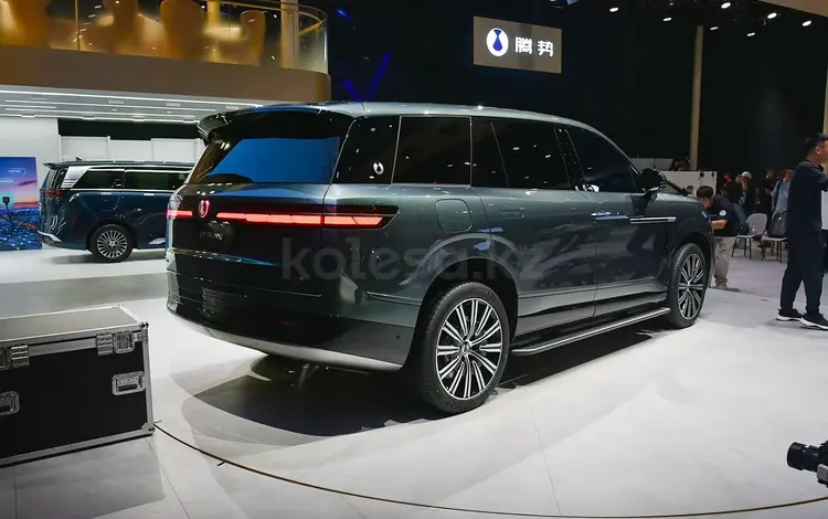 Denza N9 Flagship 2025 года за 36 490 000 тг. в Алматы