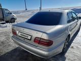 Mercedes-Benz E 240 2001 годаүшін4 000 000 тг. в Жезказган – фото 3