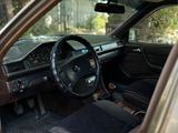 Mercedes-Benz E 200 1989 годаүшін650 000 тг. в Тараз – фото 4