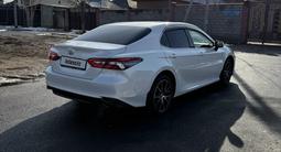 Toyota Camry 2023 годаfor16 000 000 тг. в Шымкент – фото 5