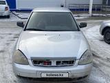 ВАЗ (Lada) Priora 2172 2010 годаүшін1 000 000 тг. в Атырау – фото 2