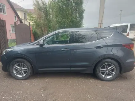Hyundai Santa Fe 2017 года за 7 800 000 тг. в Актобе – фото 21