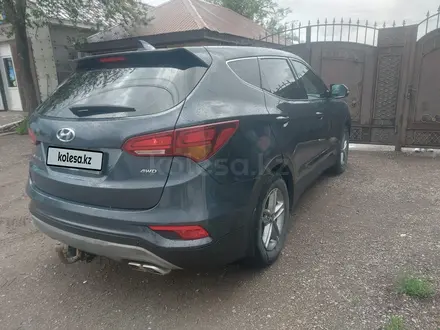 Hyundai Santa Fe 2017 года за 7 800 000 тг. в Актобе – фото 22