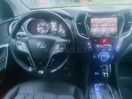 Hyundai Santa Fe 2017 года за 7 800 000 тг. в Актобе – фото 5