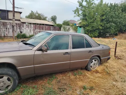 Mercedes-Benz E 230 1992 года за 650 000 тг. в Алматы – фото 10