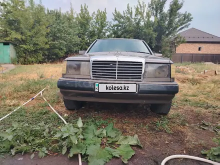 Mercedes-Benz E 230 1992 года за 650 000 тг. в Алматы – фото 11