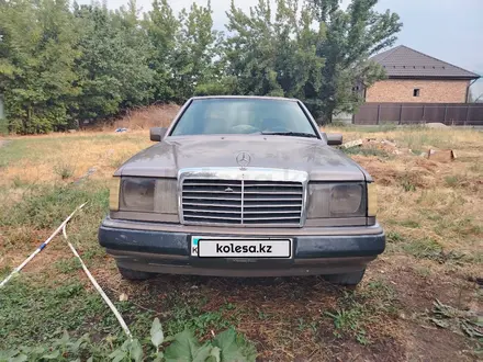 Mercedes-Benz E 230 1992 года за 650 000 тг. в Алматы – фото 12