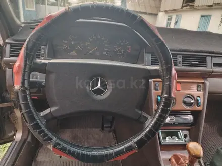 Mercedes-Benz E 230 1992 года за 650 000 тг. в Алматы – фото 18