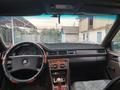 Mercedes-Benz E 230 1992 года за 650 000 тг. в Алматы