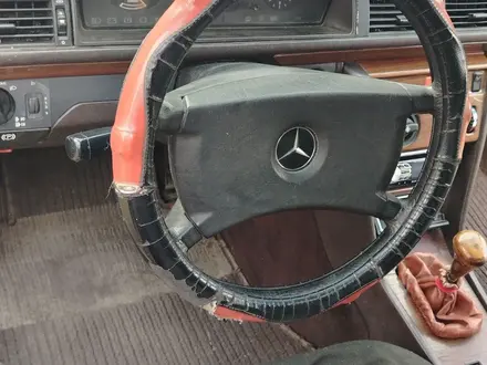 Mercedes-Benz E 230 1992 года за 650 000 тг. в Алматы – фото 31