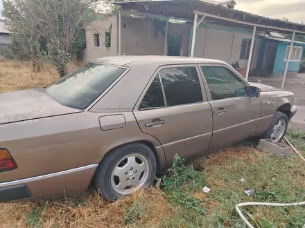 Mercedes-Benz E 230 1992 года за 650 000 тг. в Алматы – фото 6