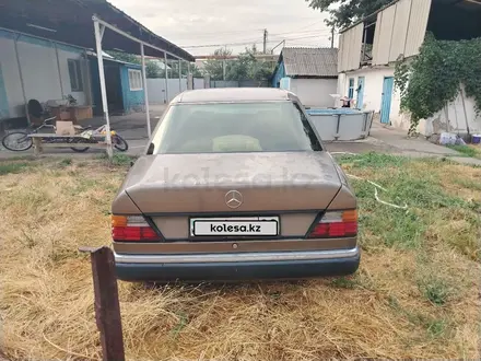 Mercedes-Benz E 230 1992 года за 650 000 тг. в Алматы – фото 7
